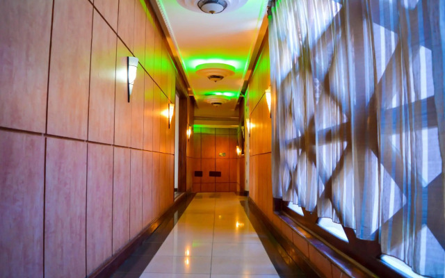 Anthena Hotel