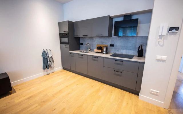 Spacious 2 Bedroom Serviced Apartments 71-77m2