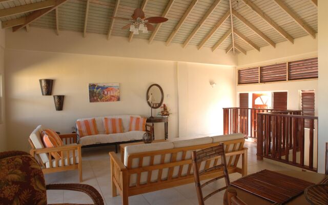 Grooms Beach Villa & Resort