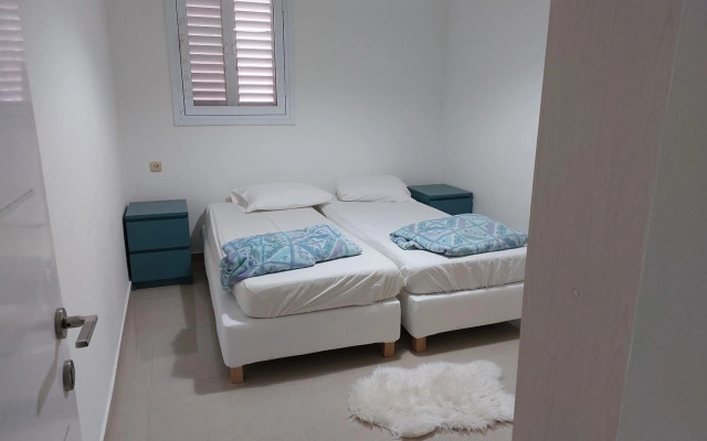 Ashkelon apartment near the beach
