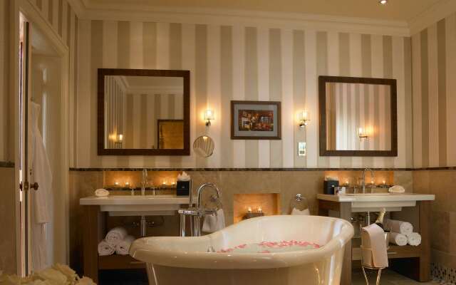 Dromoland Castle Hotel