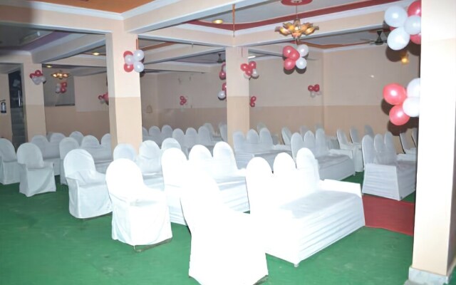 Hotel Om Sai Palace