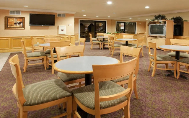 Holiday Inn Express Union City (San Jose) by IHG