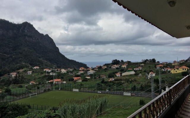 Pereiras House - Mountain & Sea