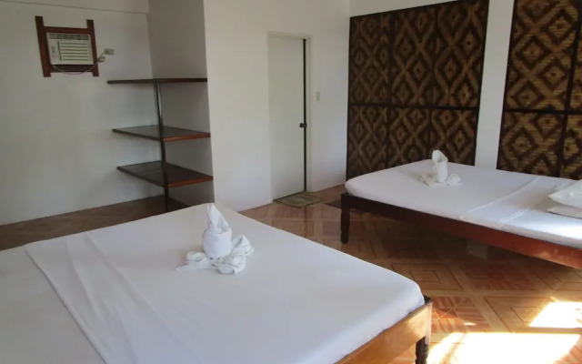 Point 303 Cloud 9 Resort