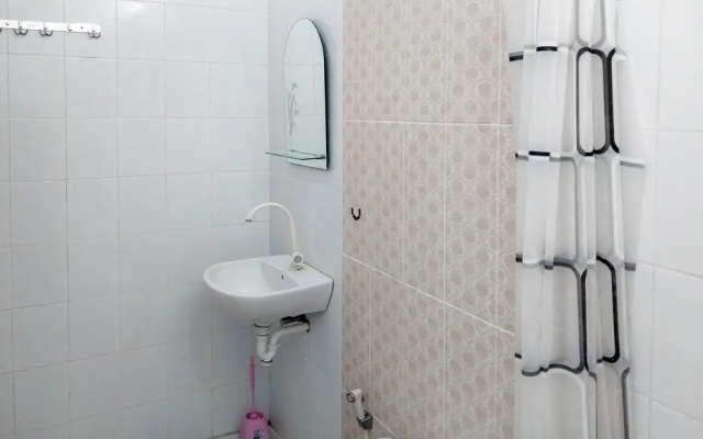Pondok Guesthouse RedPartner