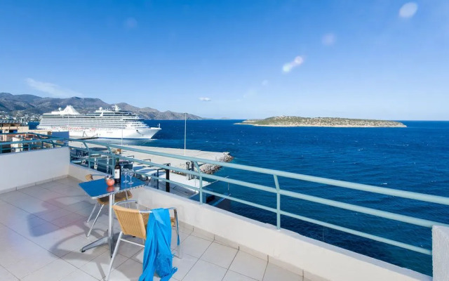 Creta Hotel