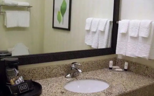 Fairfield Inn & Suites Strasburg Shenandoah Valley