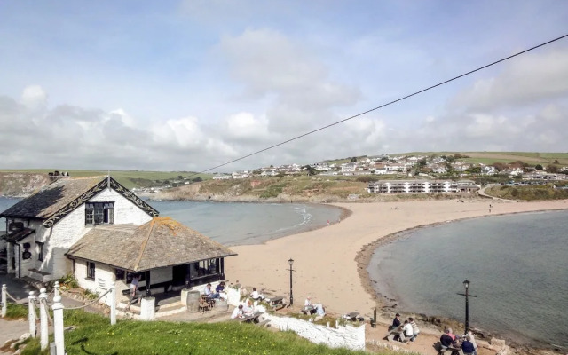 17 Burgh Island Causeway