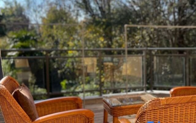 Xinhua International Holiday Hotel