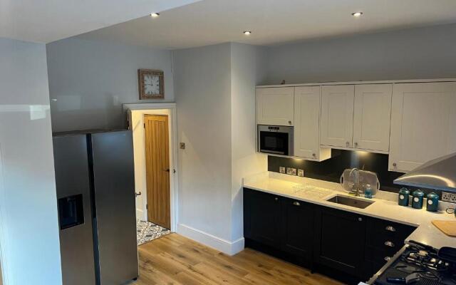 Luxury 2 bed Apartment in Stoke-on-trent