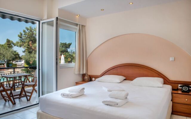 Hotel Pyrgos Boutique & Suites