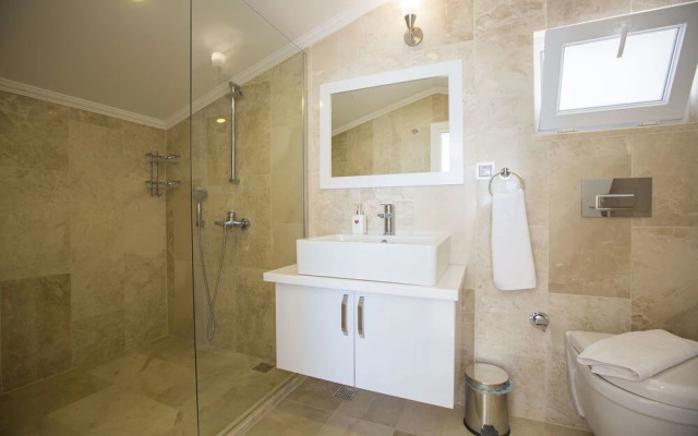 Villa Gala by Akdenizvillam