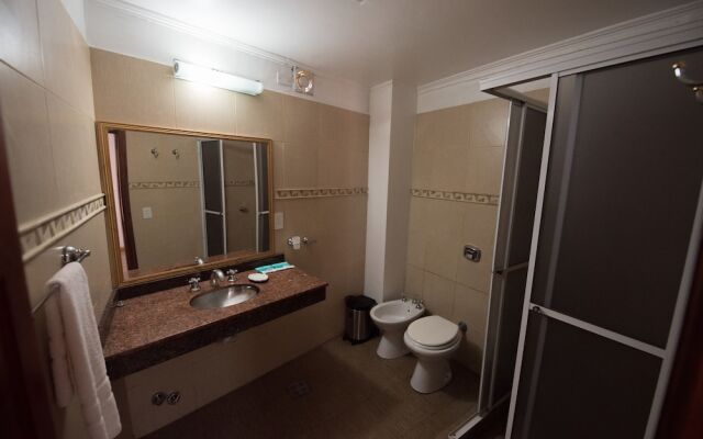 Residencial Los Lapachos