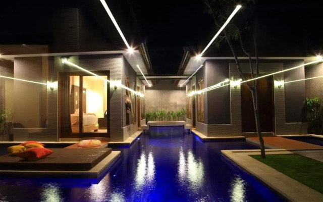 Luxotic Private Villas & Resort