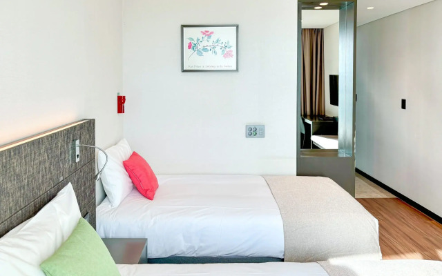 Rgb Sky Hotel