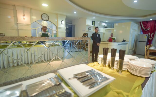 Leaph Sokhak Hotel