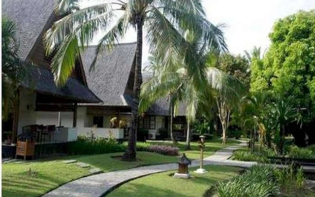 Tanjung Lesung Beach Hotel