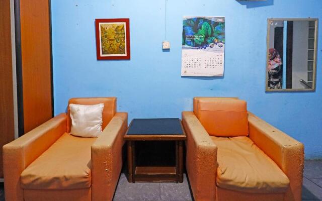 Spot On 91591 Rafika Homestay Syariah