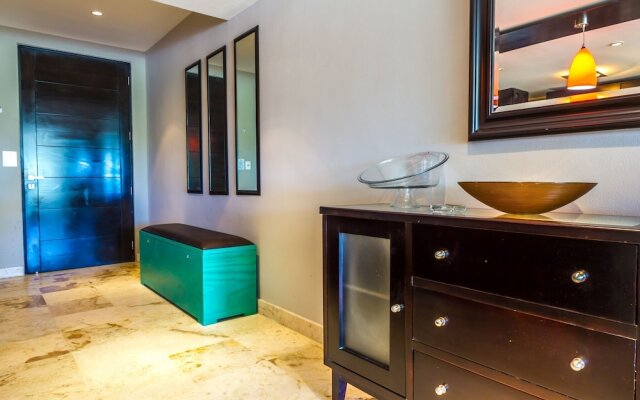 Elements 203 2 Bedroom Condo