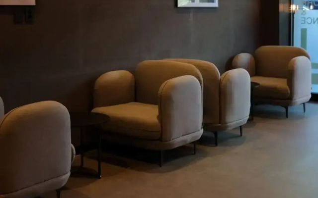 Workers Hotel Daejeon by Aank