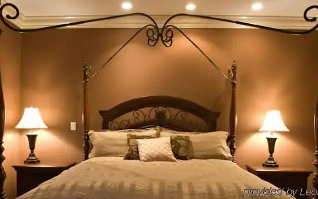 Sweet Dreams Luxury Inn