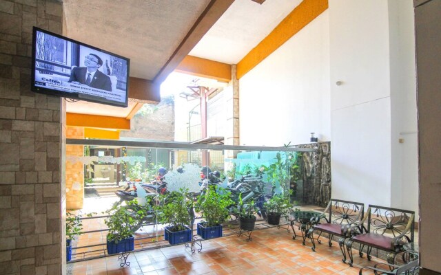 Airy Cihaurgeulis Surapati 235 Bandung