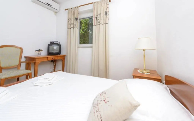 Apartments Botica