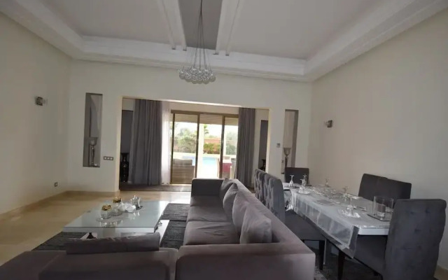 Apple Villa De Luxe 5