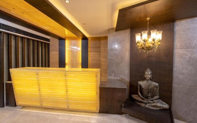 The Leela Park by TGI, Domlur