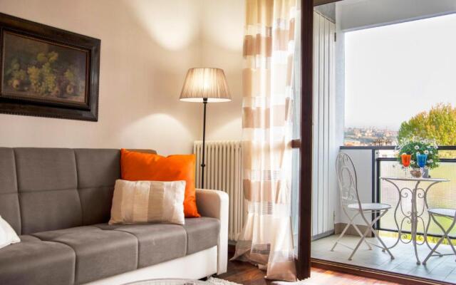 Chic Panoramic Apartment