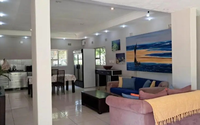 SeaXplore Lodge and Dive Center