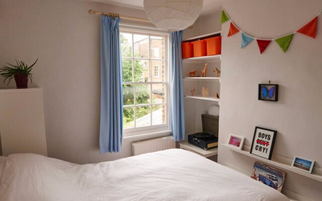 2 Bedroom Home in Stoke Newington