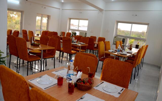 Chitrakoot Garden And Resorts Pushkar