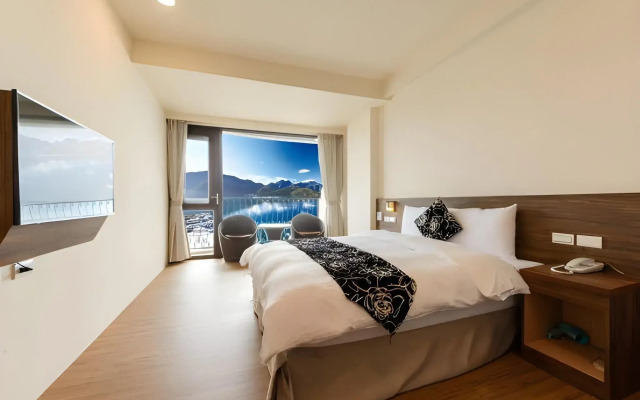 Ming Yue Hu Lakeview BnB