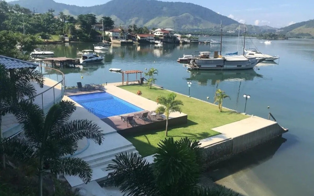 Desfrute dessa maravilha.