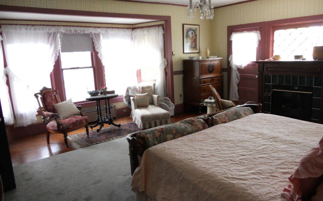 Ruah Bed & Breakfast