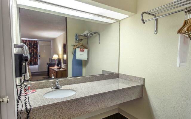 Econo Lodge Andalusia