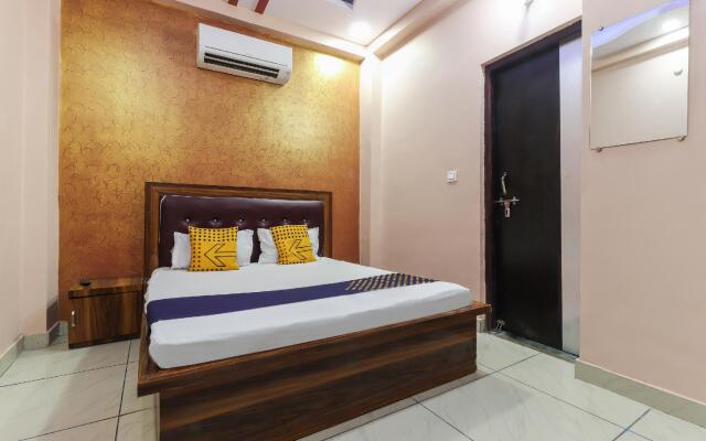 Spot On 49931 Hotel Shiv Nath