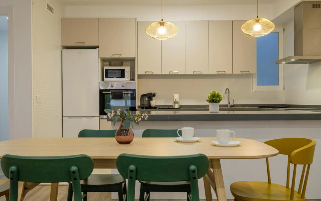 Brand New Stylish Apartment with Fluffy Beds