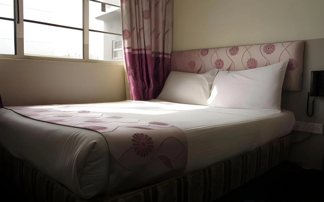 Grand U Hotel (Singapore)
