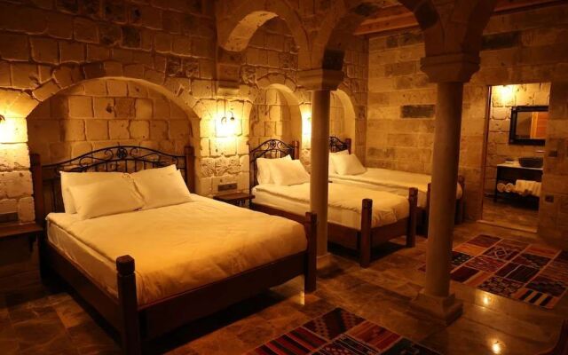 Caverna Hotel Premium Caves