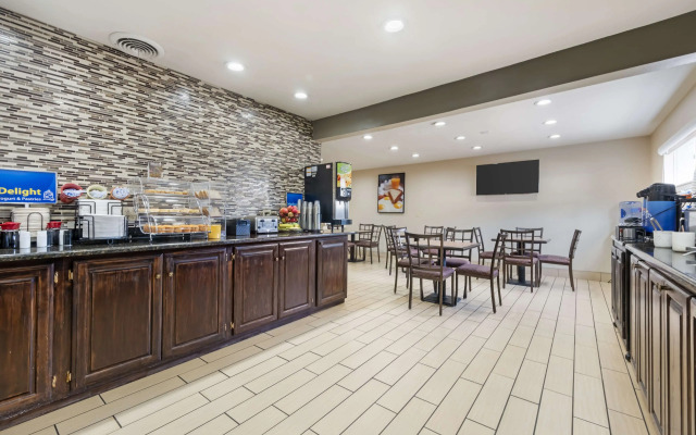 Best Western Red Carpet Inn