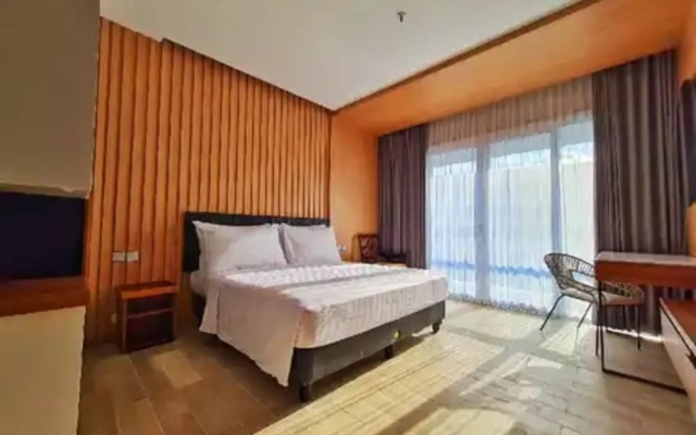 Raja Hotel Kuta Mandalika Powered by Archipelago – Guest Rooms – Kuta