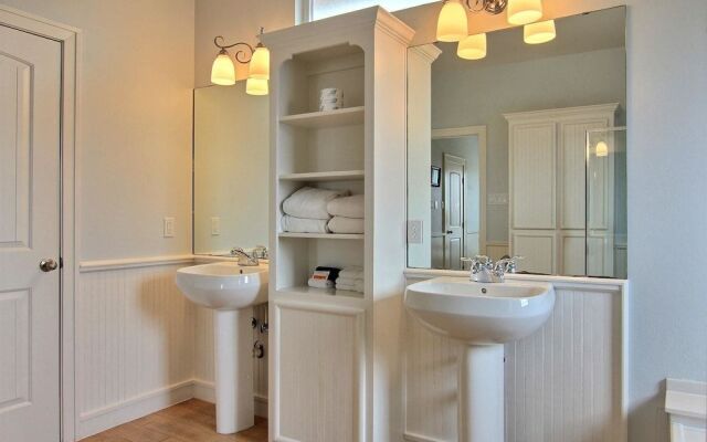 Pelican s Perch VW21