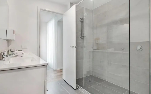 Roden Residences