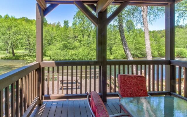 Chattahoochee River Edge Condominiums