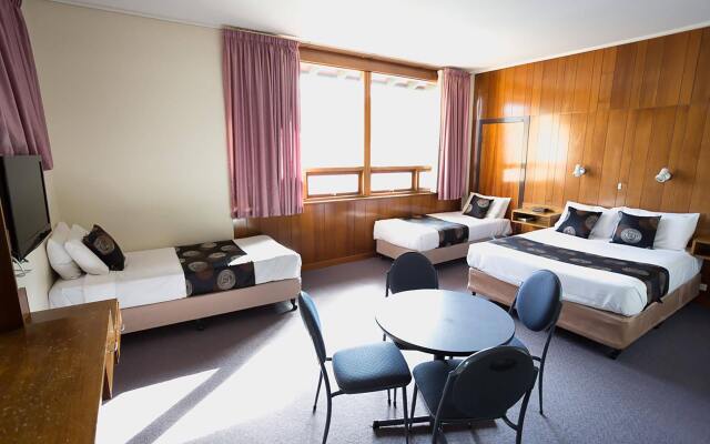 Black Buffalo Hotel