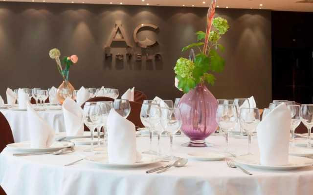 AC Hotel Sevilla Fórum by Marriott