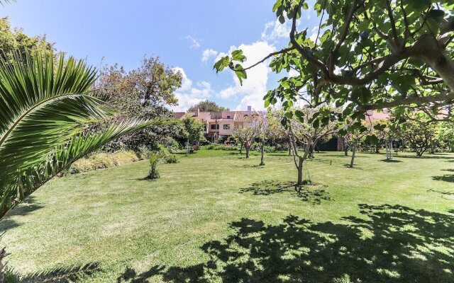 Guincho Typical House I by Homing